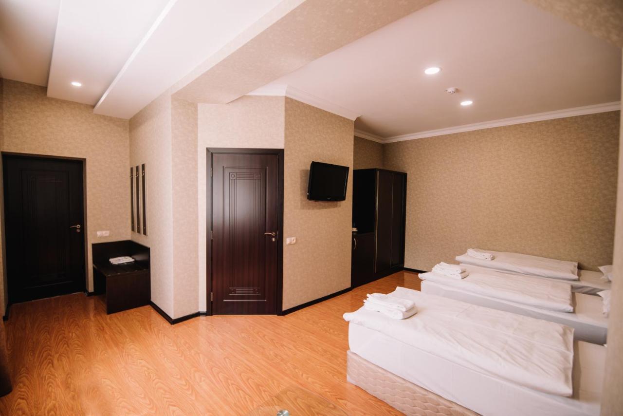 Laguna Hotel Vanadzor Eksteriør billede